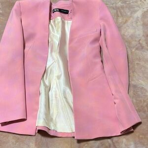 Zara Light Pink Open-Front Collarless Blazer